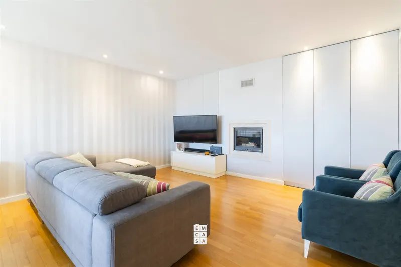 Apartamento T5 DUPLEX