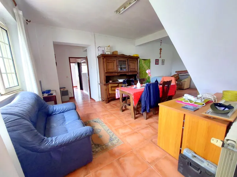 Maison avec terrain, à Seiça !