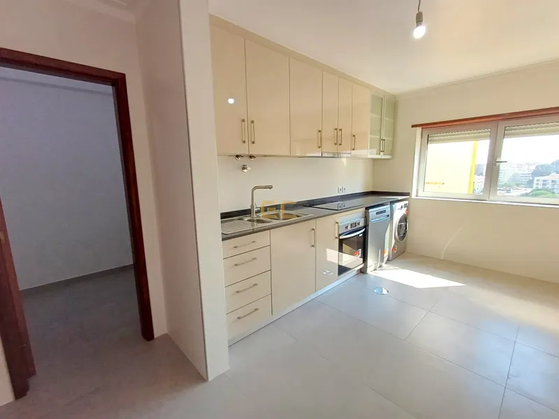 Apartamento T3 para venda, na Figueira da Foz- Alto do Forno!