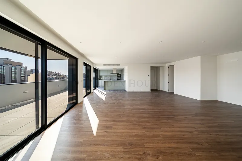 Appartement T3 Av. República | Métro