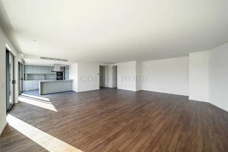 Appartement T3 Av. República | Métro