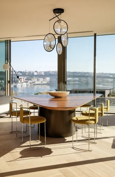 T4+1 Duplex de Luxo no Aurios | Golden Hour Real Estate 