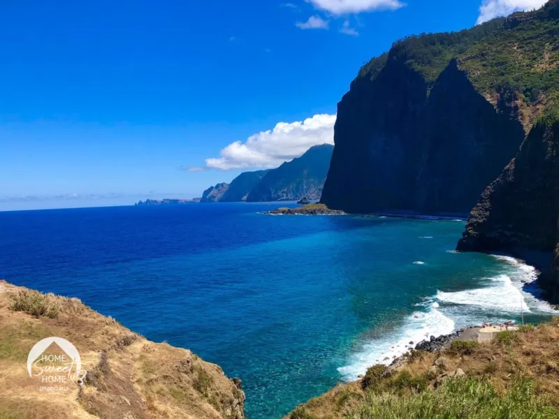 Land in the Guindaste Viewpoint
