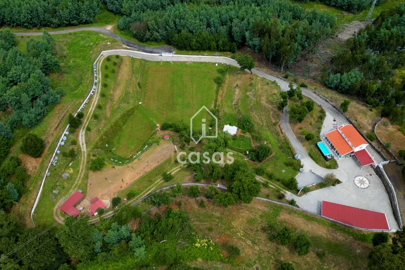 Landbesitz 3 Schlafzimmer