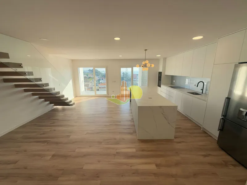 Apartement 2 kamerwoning +2 DUPLEX