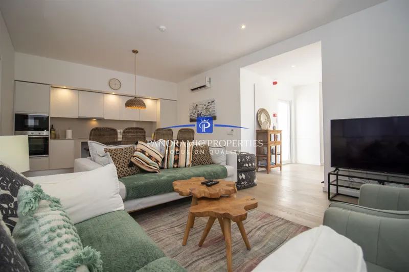  New on the market.   Modern 3-Bedroom semi-detached villa with private pool