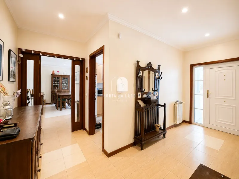 Moradia T3 com Jardim e Garagem em Perosinho | Vila Nova de Gaia