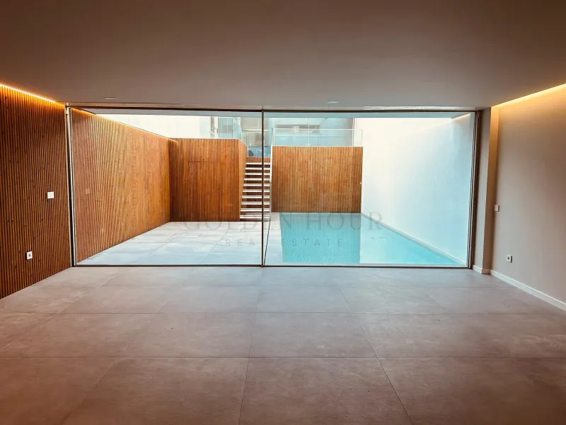 Semi-detached house T4