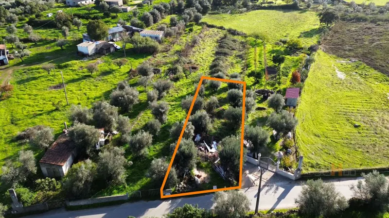 Terreno 500m2 - Lousa