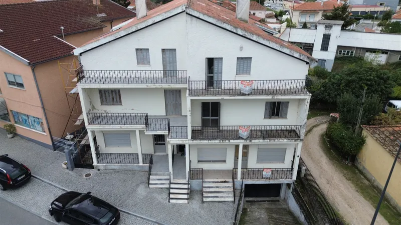 Moradia Geminada, Vilar Formoso, Almeida