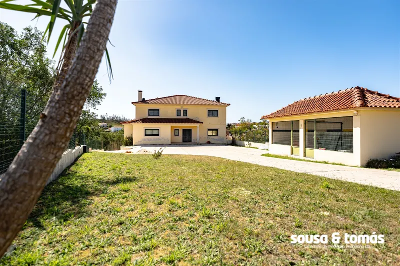 Villa 6+1/2 Schlafzimmer