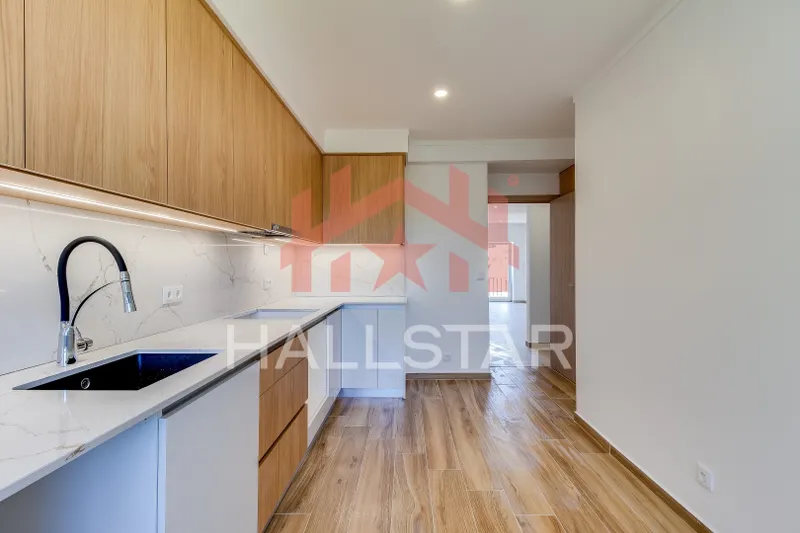 Apartamento T3 / Totalmente Remodelado / Marrazes