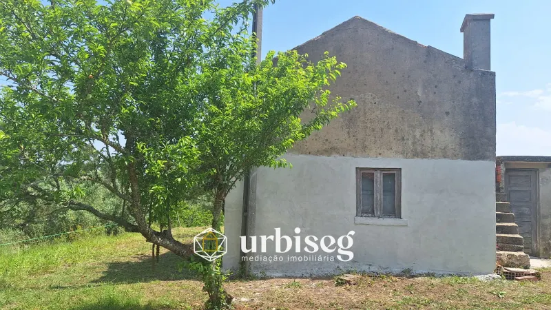 Moradia para Reconstrução &#124; Serra das Alhadas