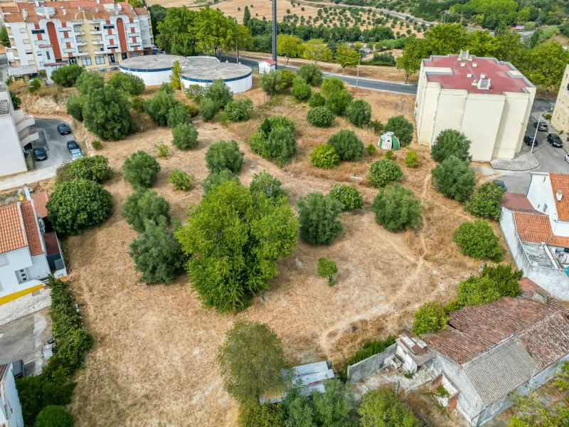 Terreno Urbano para construção em Torres Novas