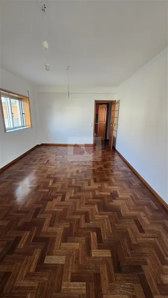 APARTAMENTO T3 NO CENTRO DA PÓVOA DE VARZIM