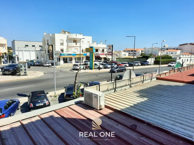 Apartamento de 1 dormitorio en Santa Eulalia, a 500 metros de la playa.