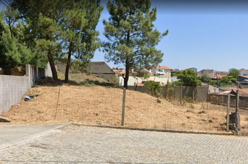 Lote de Terreno 450 m² - Pedrouços