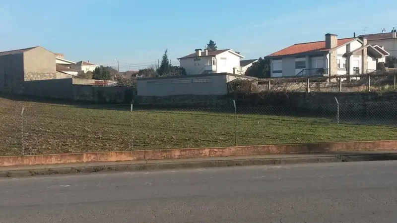 Terreno para Construção - 6.600 m² &#124; São Romão do Coronado, Trofa