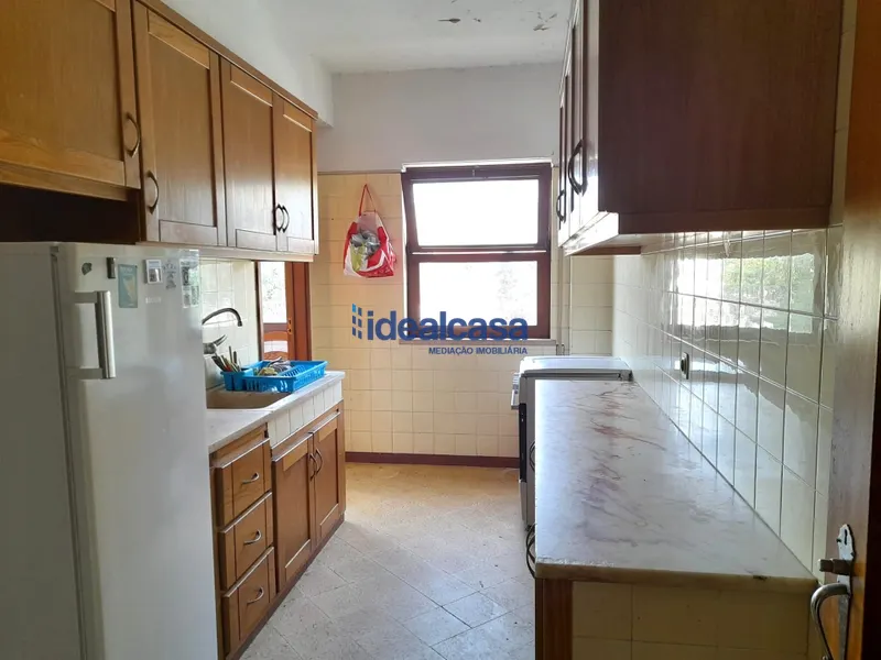 Oportunidade no Bairro Norton de Matos – T3+1 com garagem