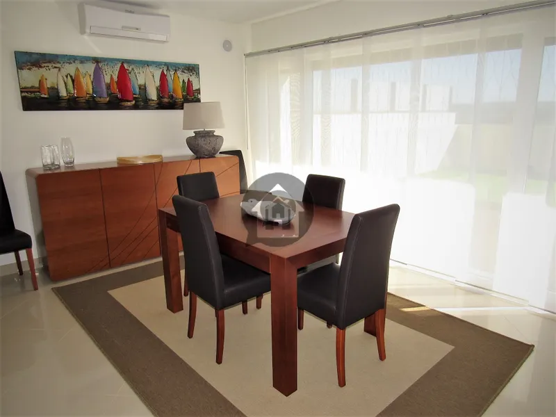 Moradia T4 com Terraço - Peniche